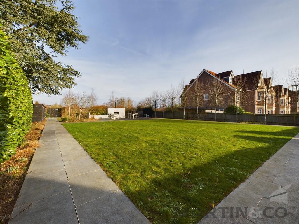 Additional image 17 of London Road, St Albans