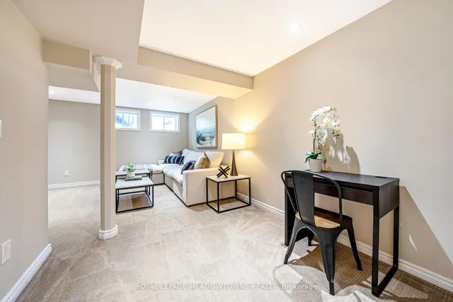 Additional image 32 of 1345 Menefy Pl