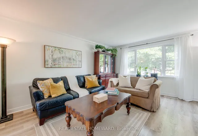 Additional image 11 of 2 Rupert St