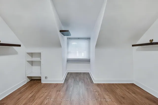 Additional image 19 of 111 WARD Ave