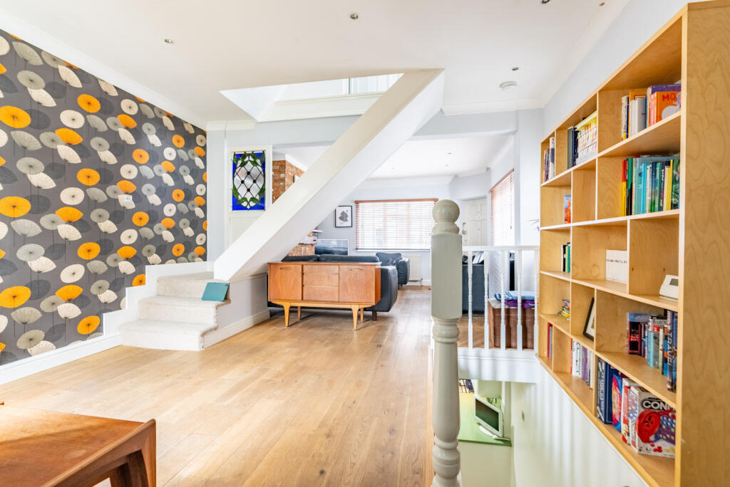 Additional image 5 of Sopwell Lane, St. Albans, Hertfordshire, AL1