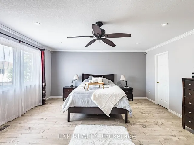 房产图片 26 - 202 Voyager Pass