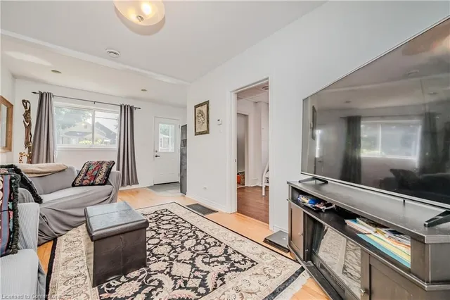 Additional image 12 of 80 East 33rd St