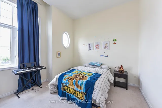 Additional image 27 of 13 Royal west Dr