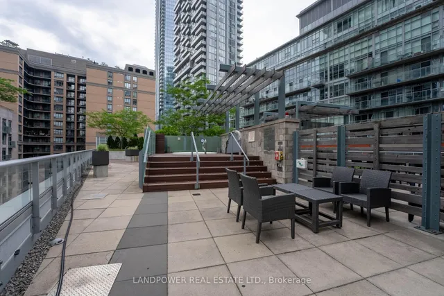 Additional image 28 of 30 Nelson St Unit 1708