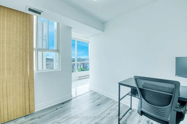 Additional image 13 of 3077 Weston Rd Unit 1004