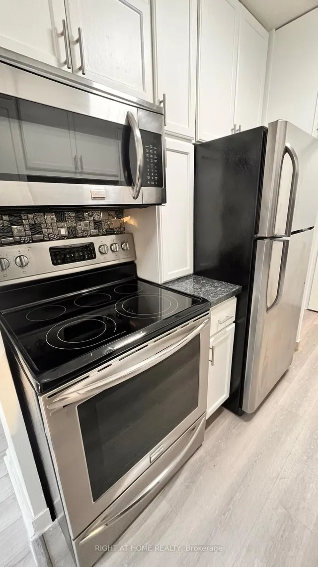 Additional image 10 of 915 Midland Ave Unit 611