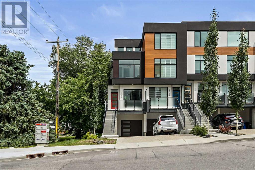 2100 17A Street SW|Calgary, Alberta T2T4R8