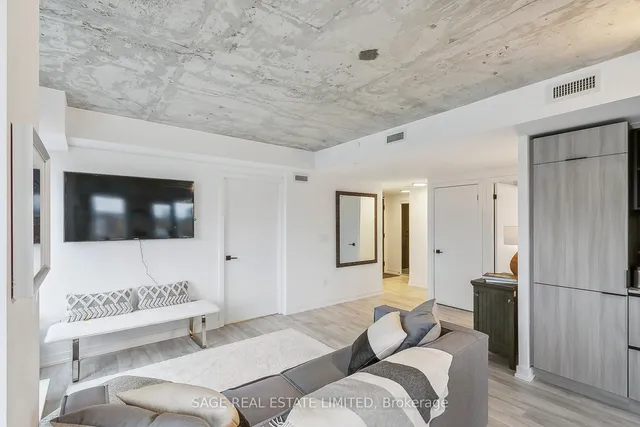 Additional image 4 of 2 Augusta Ave Unit 801