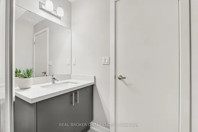 Additional image 41 of 527 Shaver Rd Unit 7