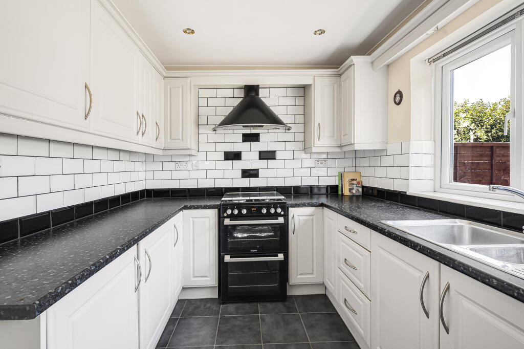 Additional image 6 of Mentmore Road, St Albans, AL1