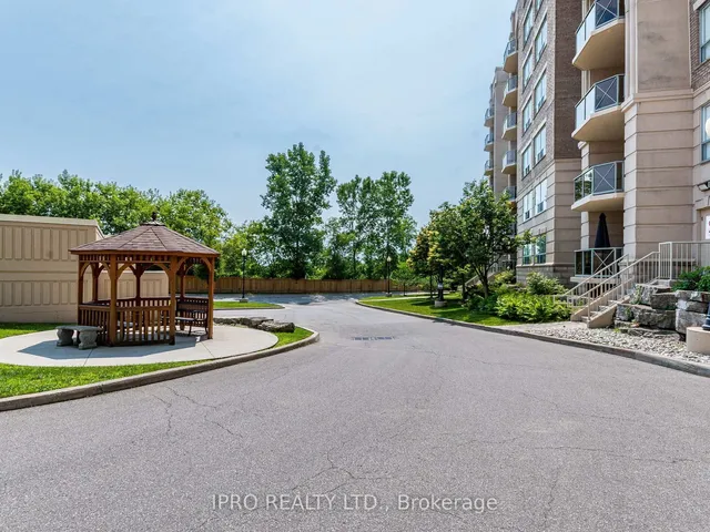 Additional image 39 of 2085 Amherst Heights Dr Unit 203