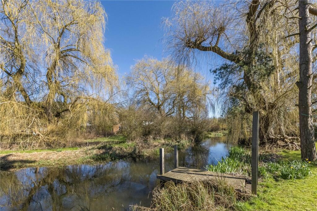 Additional image 21 of Ash Grove, Wheathampstead, St. Albans, Hertfordshire, AL4