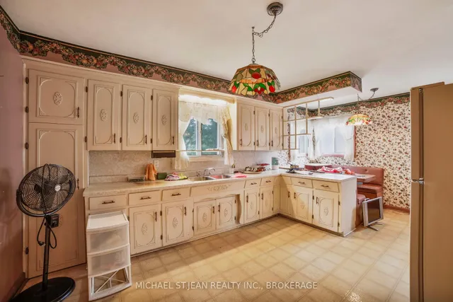 Additional image 11 of 46 Hardale Cres