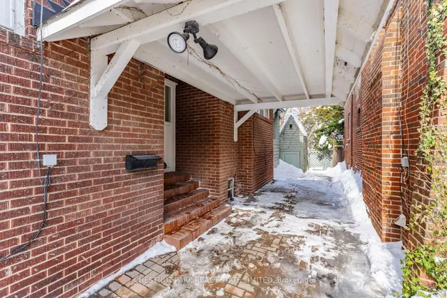 Additional image 9 of 12 Glenview Ave