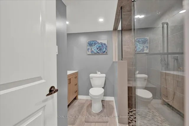 Additional image 35 of 89 Eleanor Ave