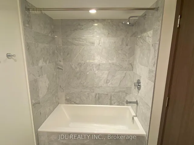 Additional image 14 of 17 Bathurst St Unit 1908