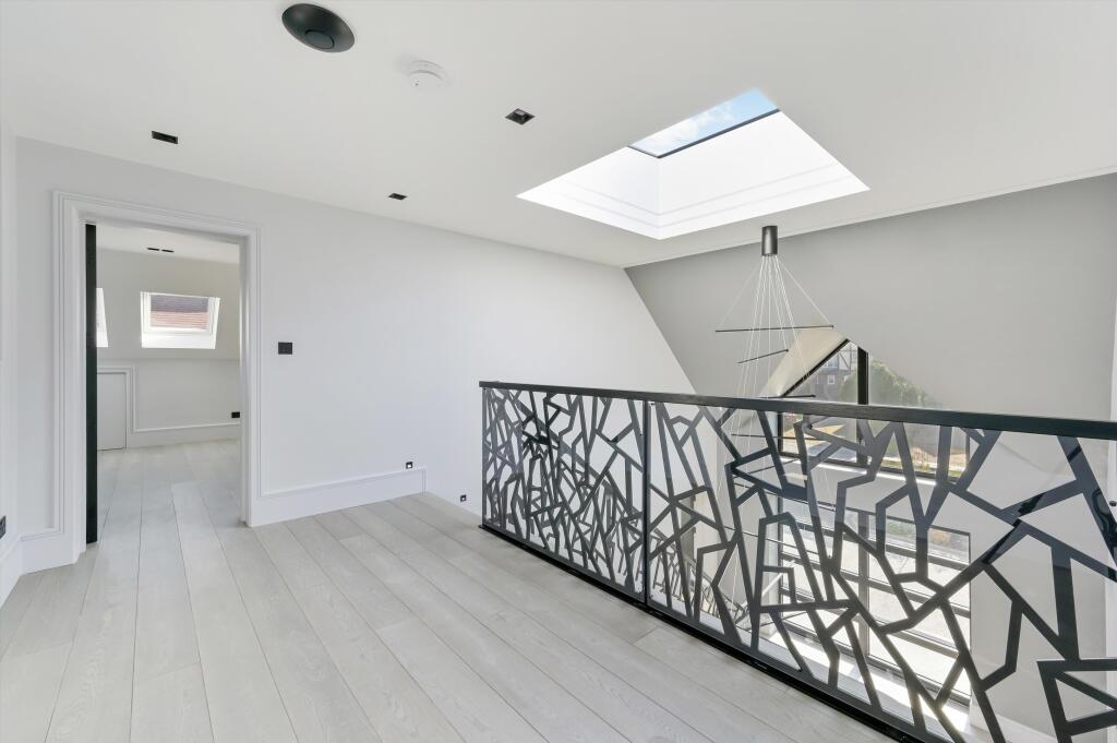 Additional image 54 of Brookmans Avenue, Brookmans Park, Hatfield, Hertfordshire, AL9