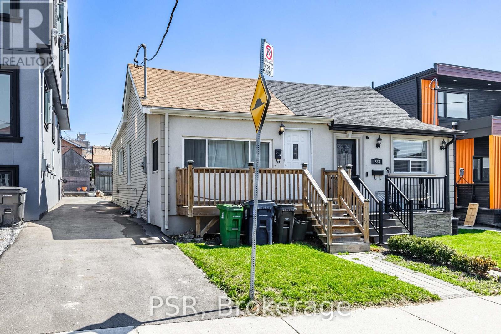285 ROBINA AVENUE|Toronto (Oakwood Village), Ontario M6C3Y9