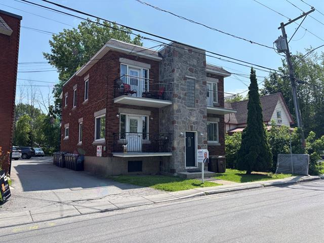 1014-1018 Rue des Patriotes|Laval (Sainte-Rose), Quebec H7L2N4