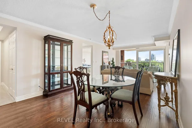 Additional image 11 of 442 Maple Ave Unit 905