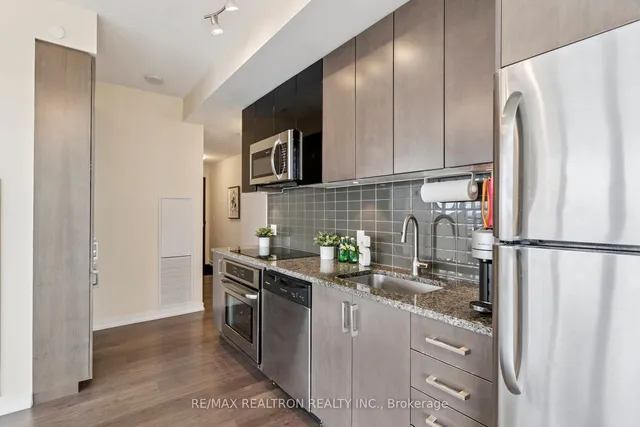 Additional image 20 of 89 Dunfield Ave Unit 2407