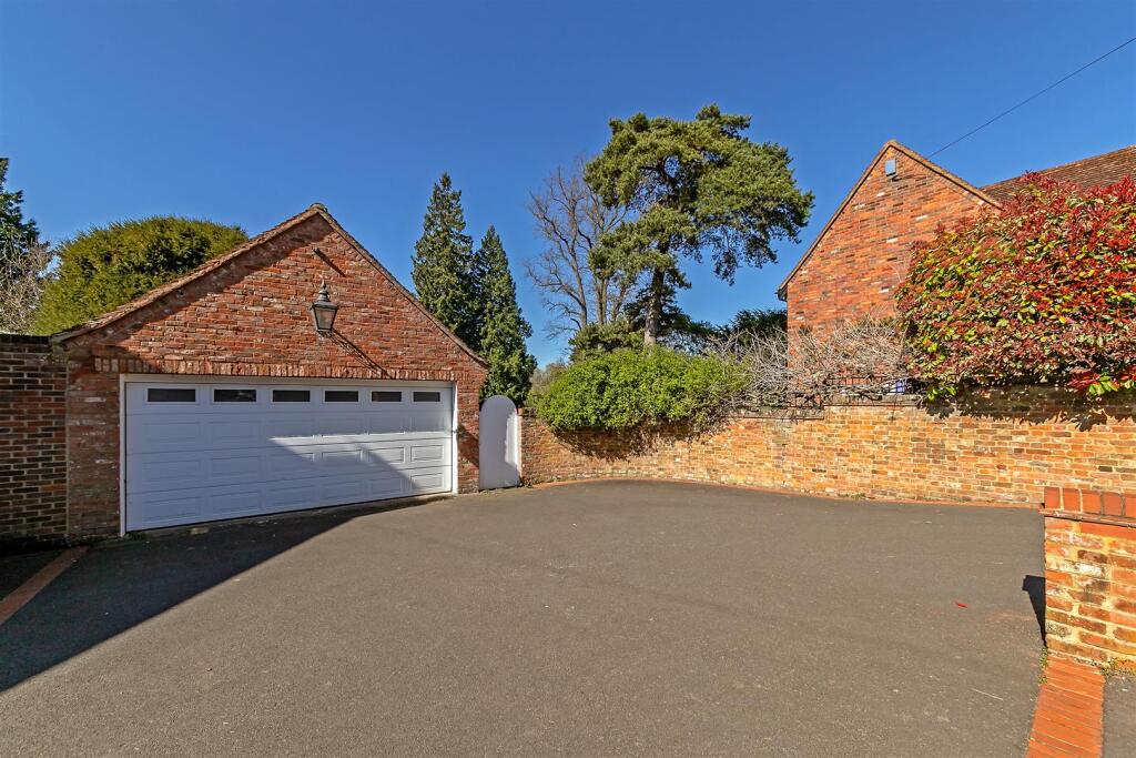 Additional image 34 of Fishpool Street, St. Albans