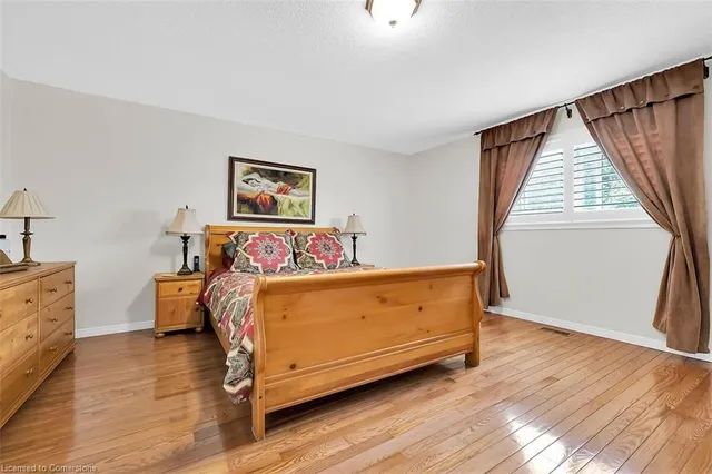 房产图片 18 - 10 Cadham Blvd 单元17