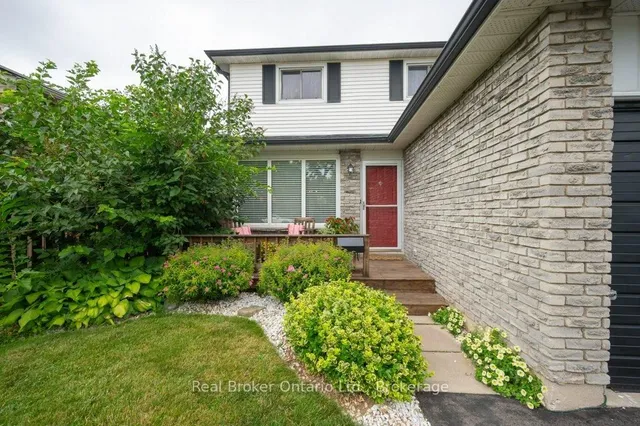 Additional image 2 of 2302 Malcolm Cres