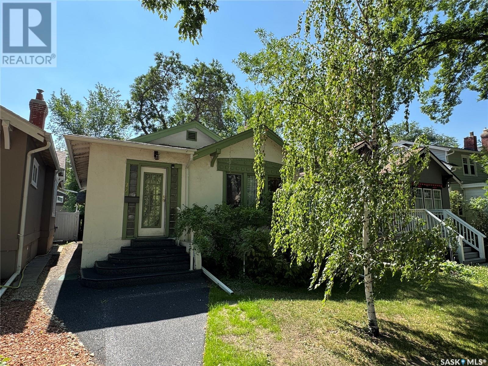 72 Angus CRESCENT|Regina, Saskatchewan S4T6N2