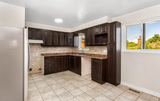 Additional image 27 of 12 Montjoy Cres