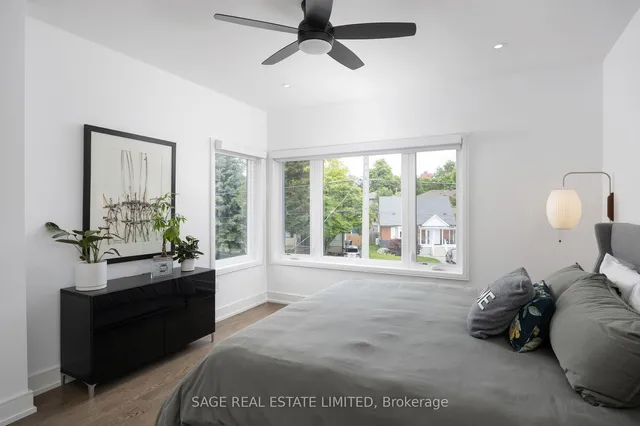 Additional image 34 of 24 Squires Ave