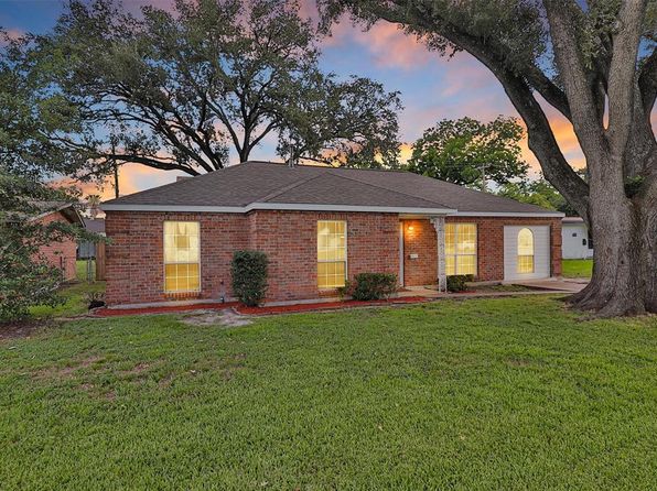 815 Frazer Ln, Houston, TX 77038