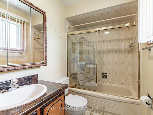 Additional image 22 of 44 Pottery Cres