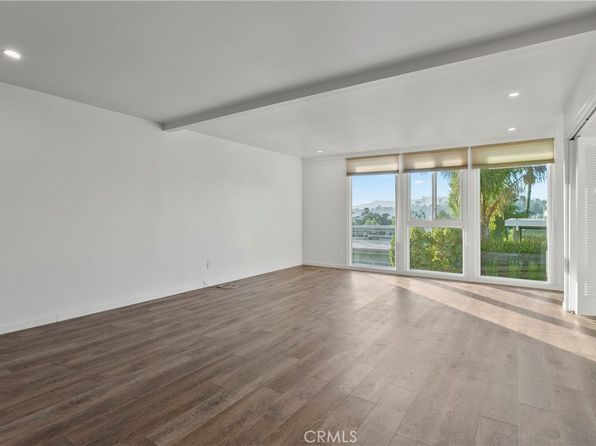 5545 Tuxedo Ter, Los Angeles, CA 90068
