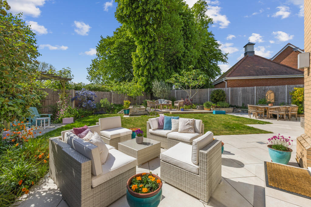 Additional image 4 of Sevenacres, Welwyn, AL6