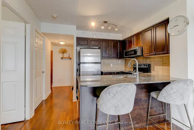 Additional image 7 of 60 Fairfax Cres Unit 526