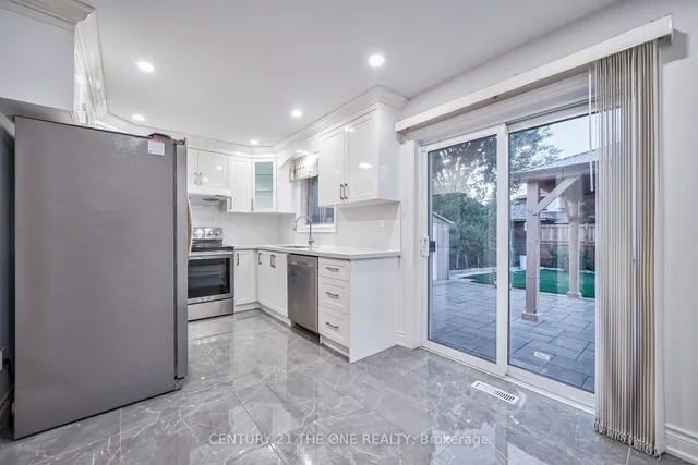 Additional image 14 of 54 Marblemount Cres