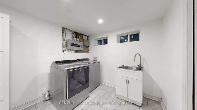 Additional image 28 of 120 Corby Cres
