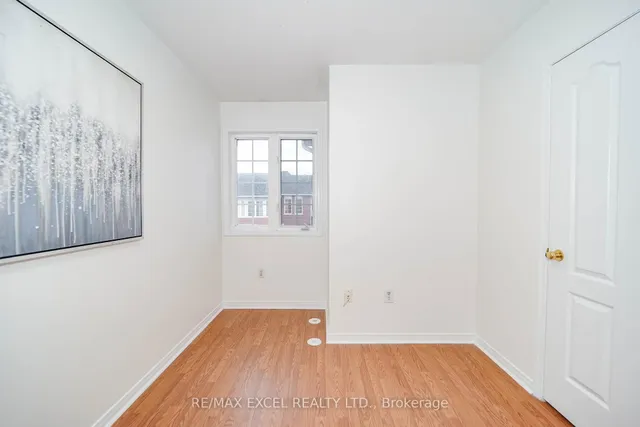 Additional image 19 of 2784 Eglinton Ave Unit 4