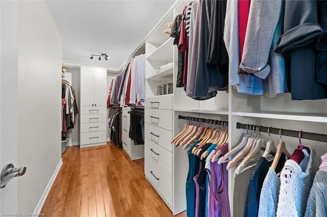 Additional image 20 of 373 Torrance St