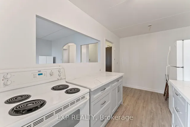 Additional image 17 of 2 Glamorgan Ave Unit 612