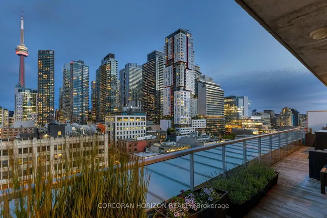169 John St Unit PH4