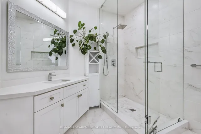 Additional image 27 of 168 BOOKJANS Dr