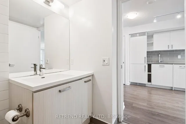 Additional image 18 of 125 Redpath Ave Unit 1004