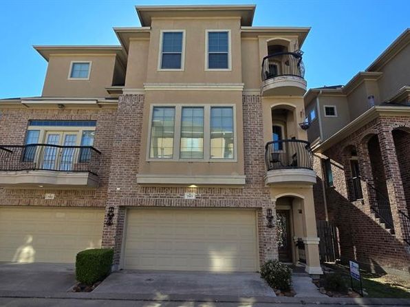 7915 Ouray Dr, Houston, TX 77040
