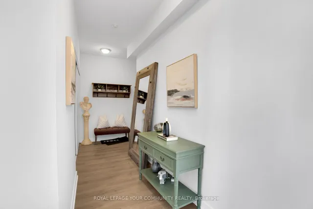 Additional image 8 of 775 King St Unit 612