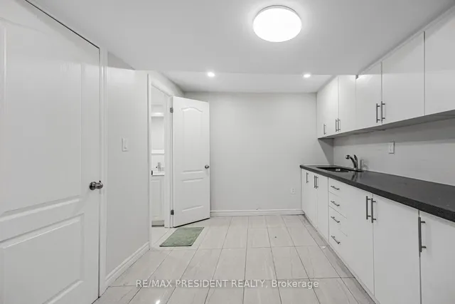 Additional image 29 of 125 Ural Circ