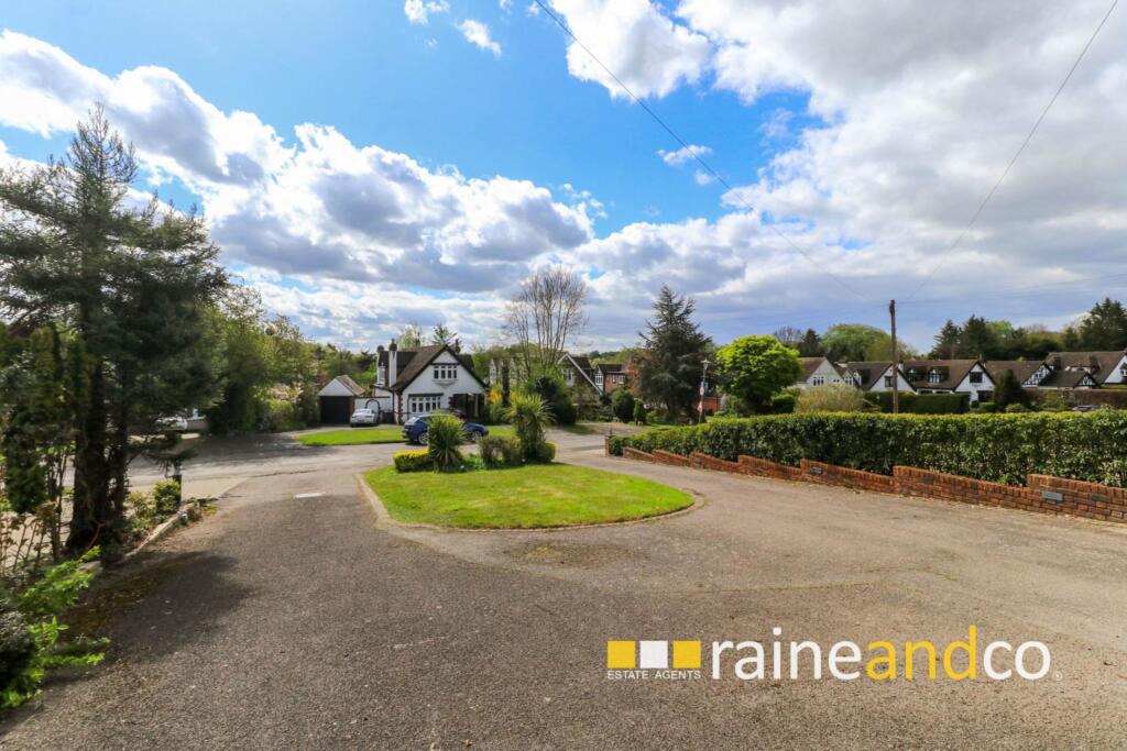 Additional image 29 of Georges Wood Road, Brookmans Park