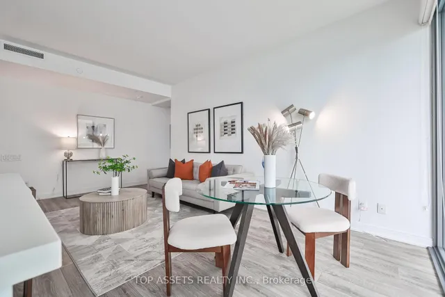 Additional image 14 of 50 Charles St Unit 3707